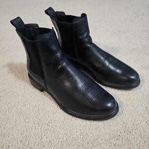 Clarks Black Leather Womens Chelsea Boots